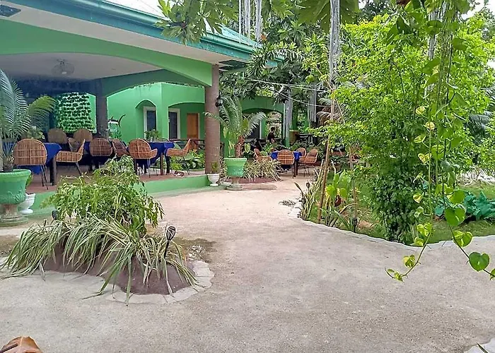 Moonlight Resort 2*